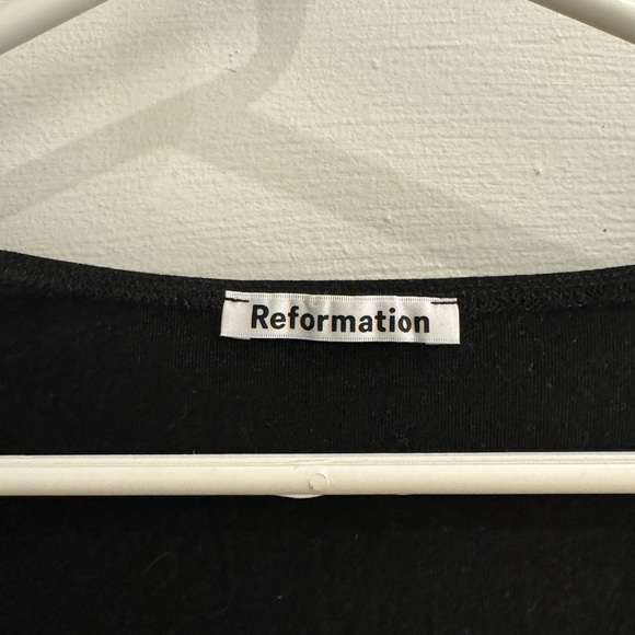 REFORMATION HOOK AND EYE LONG SLEEVE - Picture 3 of 5